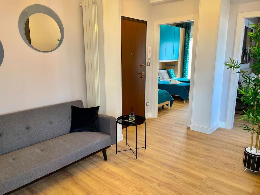 Metro B, Piazza Bologna Apartment *